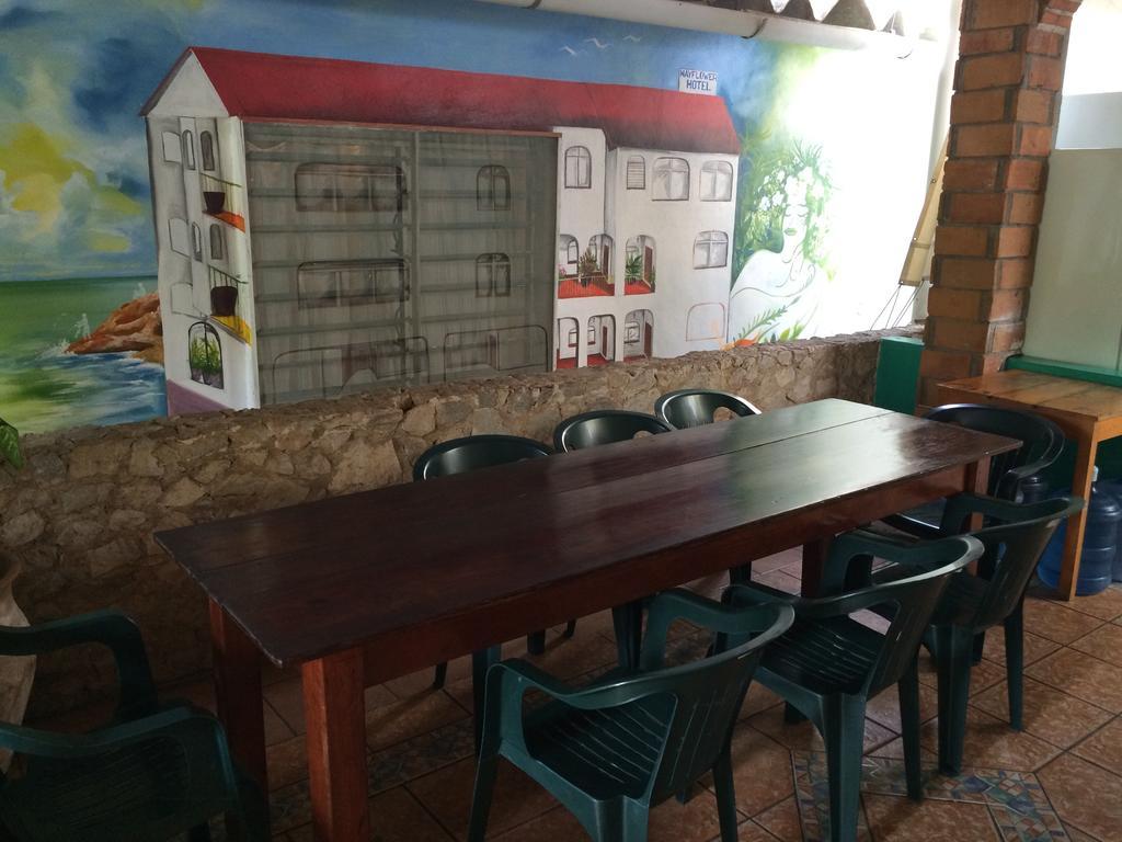 Hotel Mayflower Puerto Escondido  Zewnętrze zdjęcie