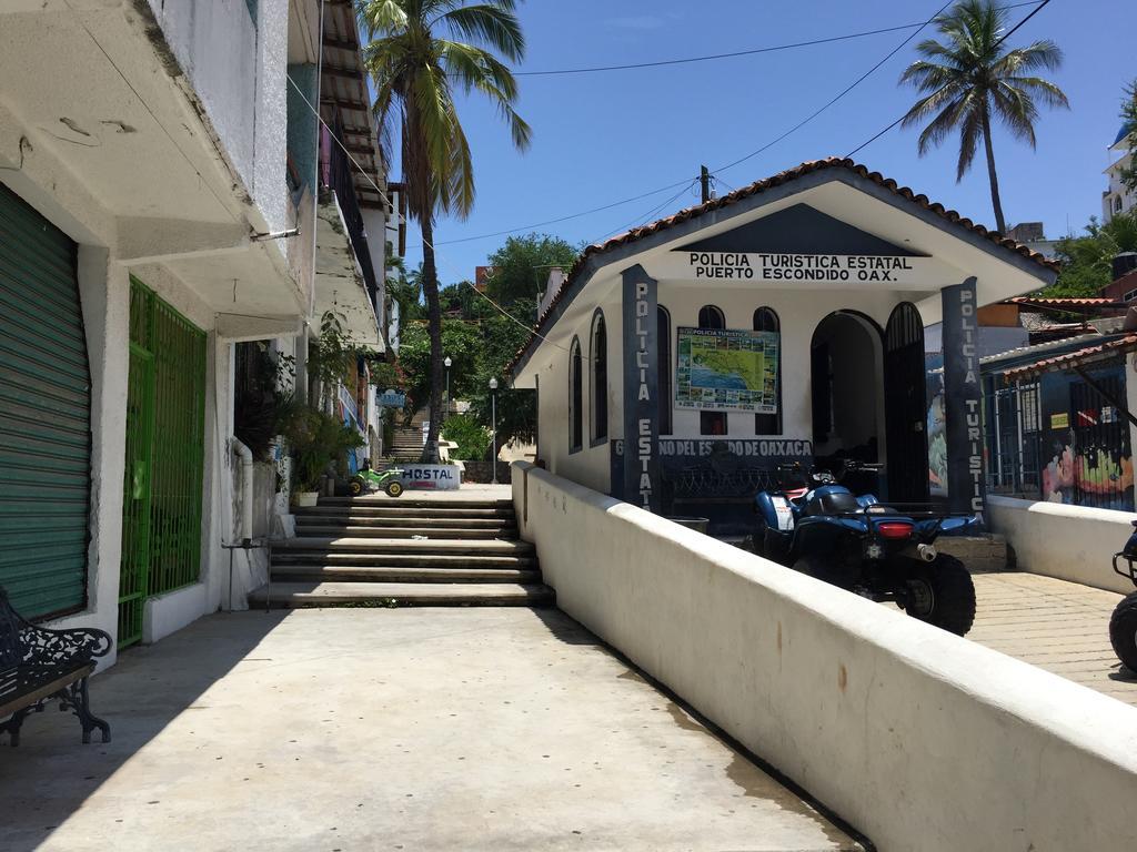 Hotel Mayflower Puerto Escondido  Zewnętrze zdjęcie