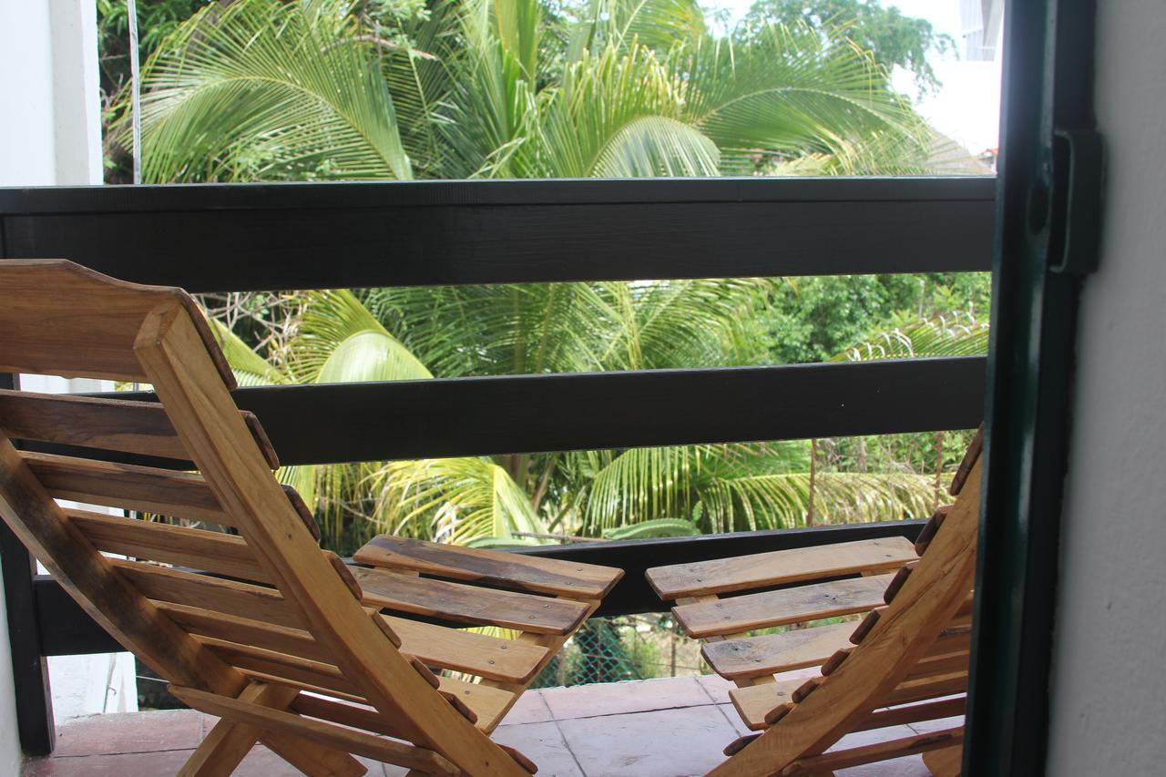 Hotel Mayflower Puerto Escondido  Zewnętrze zdjęcie