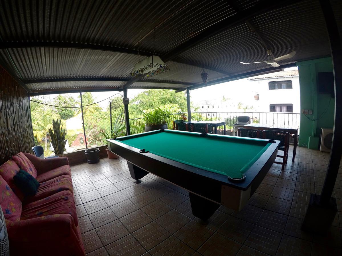 Hotel Mayflower Puerto Escondido  Zewnętrze zdjęcie